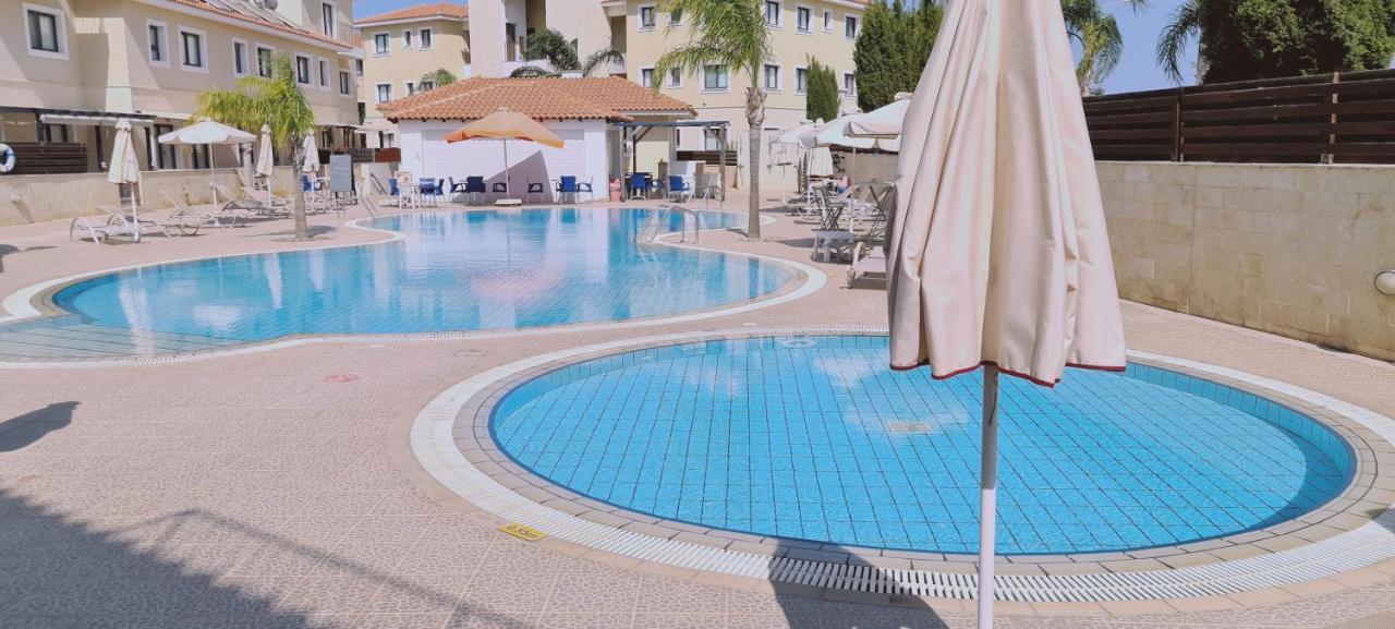 Stay Kyklades Resort & Spa Paralimni Ngoại thất bức ảnh